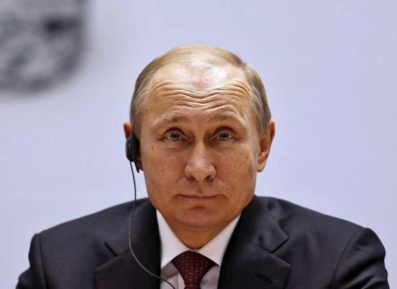 Presidente russo, Vladimir Putin, durante inauguração da Conferência Mundial do Diamante, em Nova Dhéli. 11/12/2014.