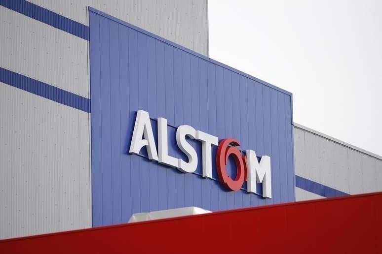 <p>A Alstom est&aacute; vendendo a maior parte de seu neg&oacute;cio de energia para a GE por 12,35 bilh&otilde;es de euros; junto com&nbsp;suas d&iacute;vidas como parte do pacote</p>
