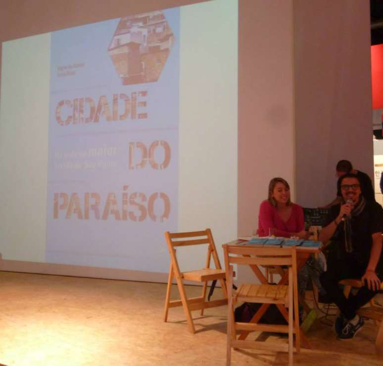 Wagner de Alencar fez seu TCC em conjunto com a colega Bruna Belazi. Eles escreveram um livro-reportagem, Cidade do Paraíso