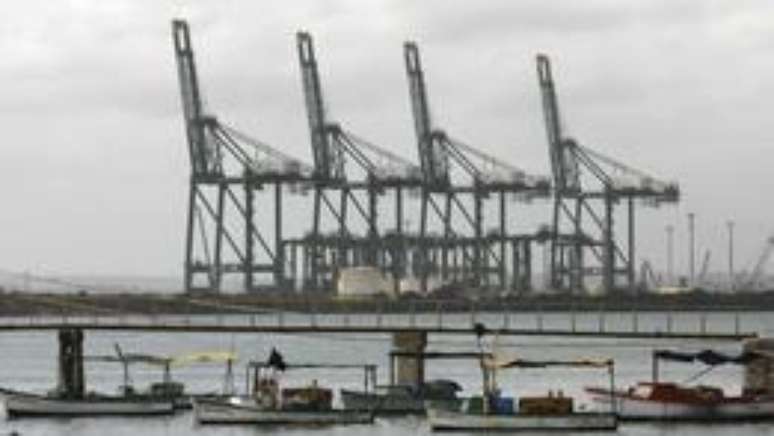 <p>Construída por empresa brasileira, porto de Mariel é considerado peça importante na redirecionamento da economia cubana</p>