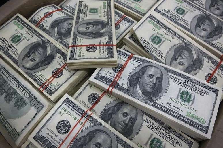 Dólar teve alta de 1,68% nesta terça-feira