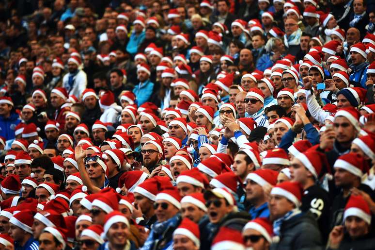 Torcida comemorou vitória, liderança e o Natal