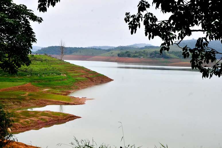 <p>Vista do sistema Cantareira no</p>