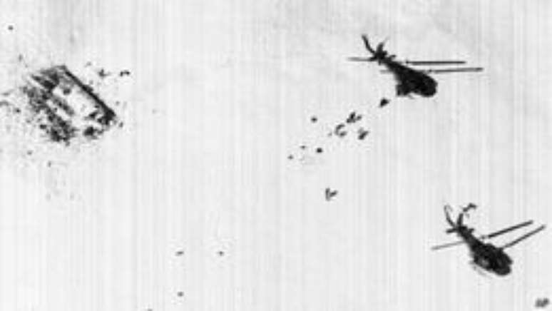 Sobreviventes do voo 571 (AP)