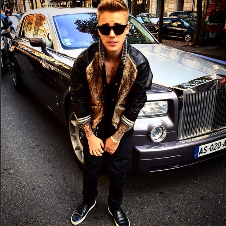 Justin Bieber faz extravagâncias no Instagram 