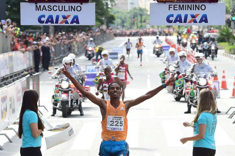 <p>Etíope Dawit Admasu foi o vencedor da prova masculina da São Silvestre</p>