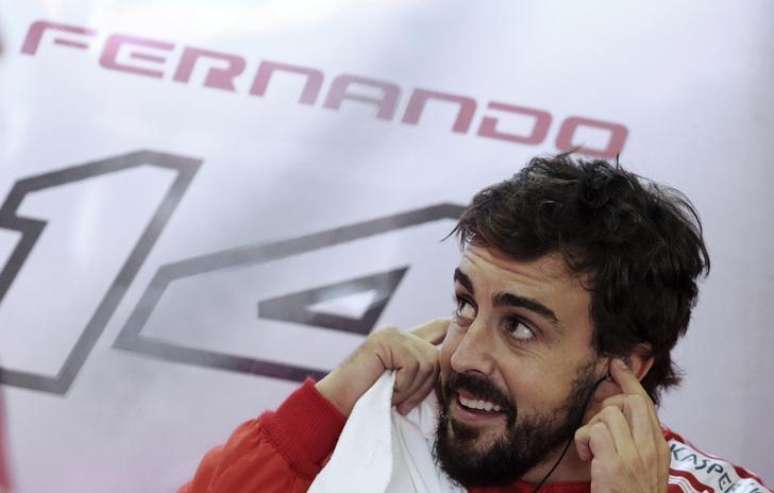 <p>Diretor da Mercedes elogiou Alonso e quer o piloto na equipe caso Hamilton saia</p>