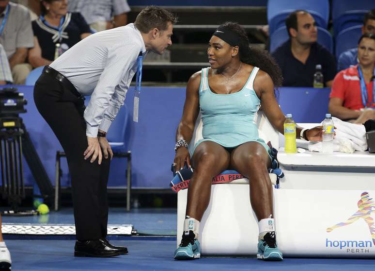 <p>Serena Williams pede caf&eacute; durante partida; bebida reanimou tenista</p>