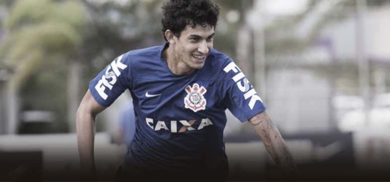 <p>Pedro Henrique já está integrado ao profissional do Corinthians</p>