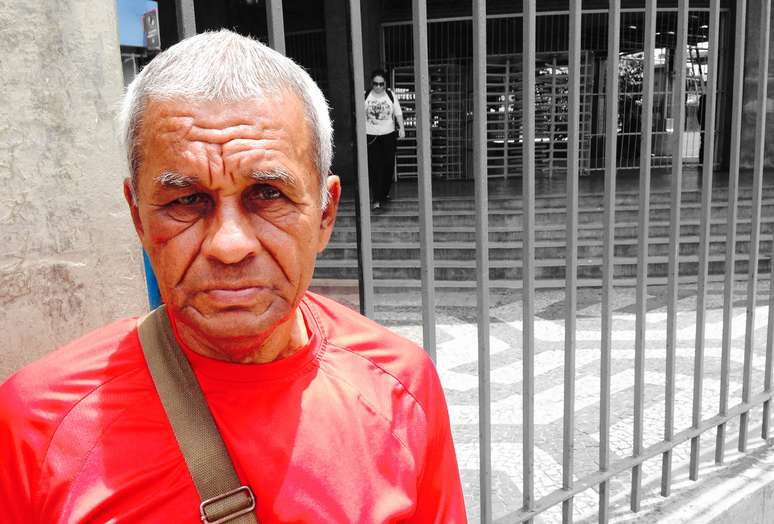 Jos&eacute;: "Considero tudo razo&aacute;vel. N&atilde;o ligo de viajar em trem velho, n&atilde;o. U&eacute;, foi assim a minha vida toda, por que vai mudar agora, n&eacute;? 