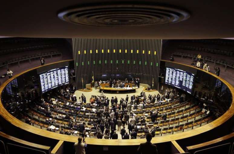 Vista do plenário da Câmara dos Deputados durante sessão do Congresso Nacional em Brasília. 03/12/2014