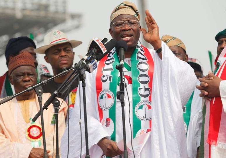 Presidente da Nigéria, Goodluck Jonathan, durante evento de campanha eleitoral em Lagos, na Nigéria, na semana passada. 08/01/2015