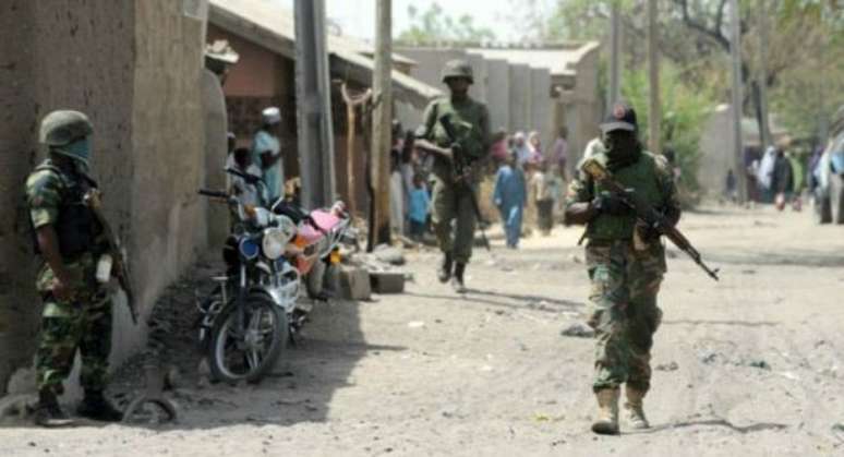<p>Exército faz segurança em cidade atacada pelo Boko Haram na Nigéria</p>