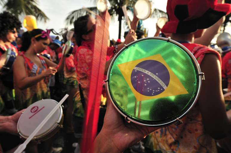 Viagens têm duração de até 12 noites e incluem destinos conhecidos pela folia ou lugares para quem foge das festividades