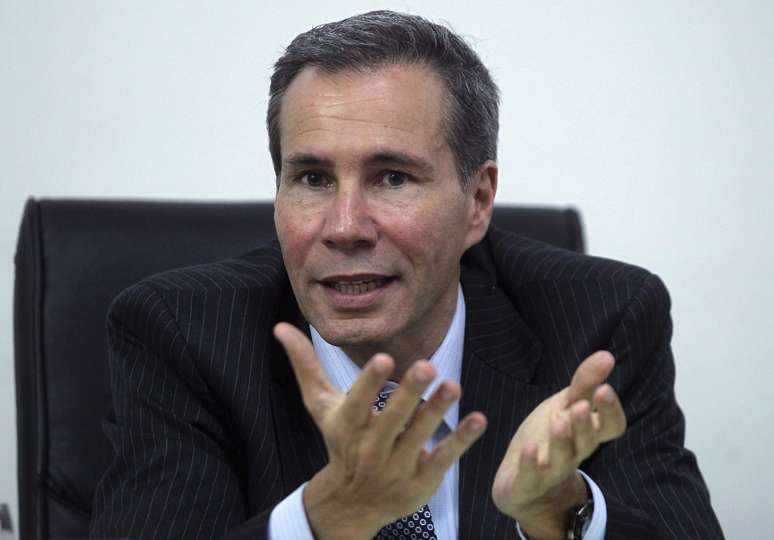 <p>Alberto Nisman foi encontrado morto antes de apresentar detalhes de sua denúncia contra a presidente Cristina Kirchner</p>