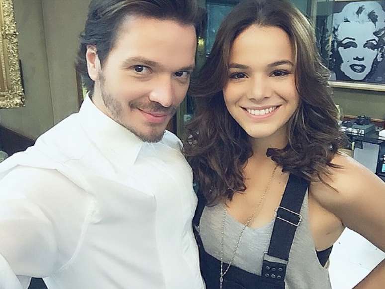 Tiago Parente assina o long bob de Bruna Marquezine