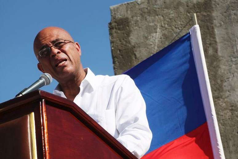 Presidente do Haití, Michel Martelly, durante pronunciamento em um memorial em homenagem às vítimas do terremoto de 2010 no país, em Titanyen, nos arrodores de Porto Príncipe. 12/01/2015.
