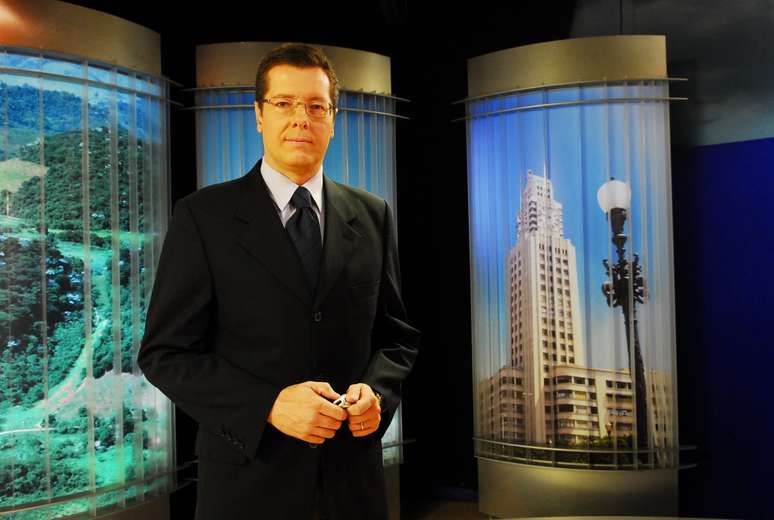 Márcio Gomes, que trabalhou na Globo Rio, é o atual correspondente da emissora em Tóquio