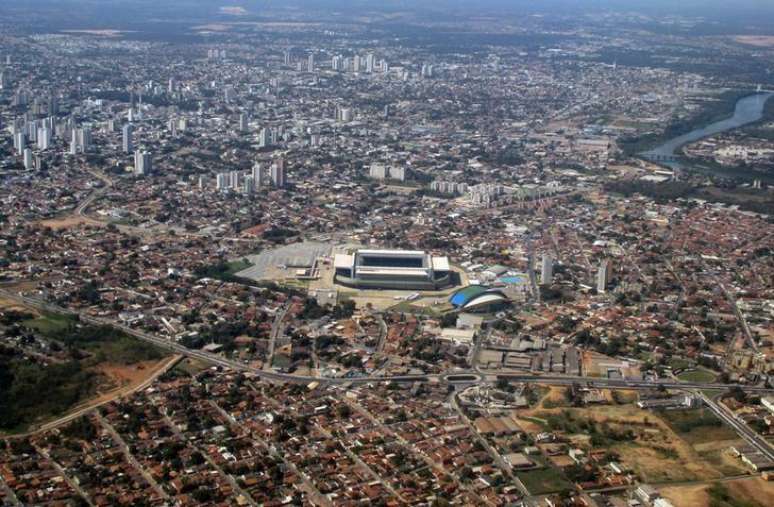Vista aérea da Arena Pantanal, em Cuiabá. 25/06/2014