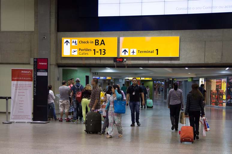 <p>Movimentação no aeroporto de Guarulhos nesta quinta-feira</p>