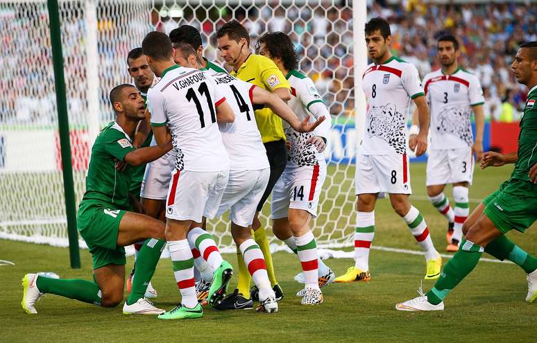 Partida teve momentos de tensão na Austrália, sede da Copa da Ásia