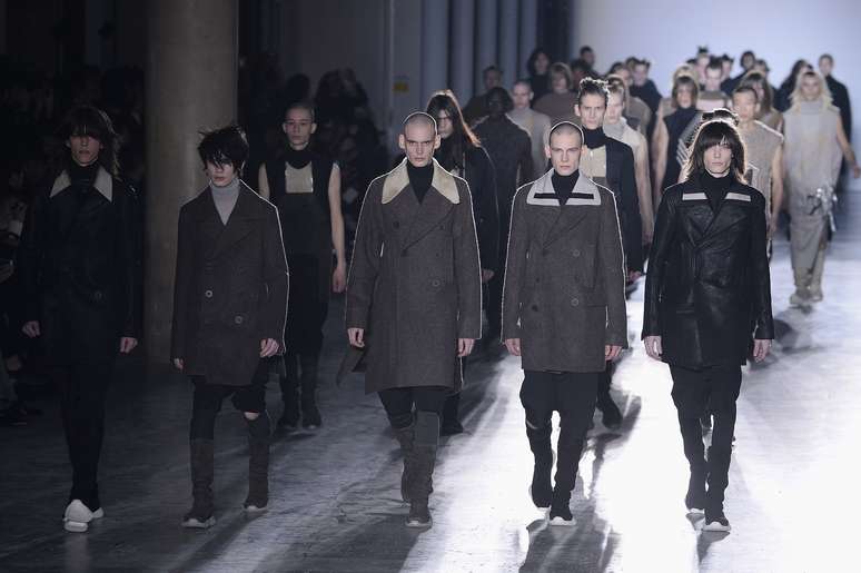 Desfile de Rick Owens na semana de moda masculina de Paris