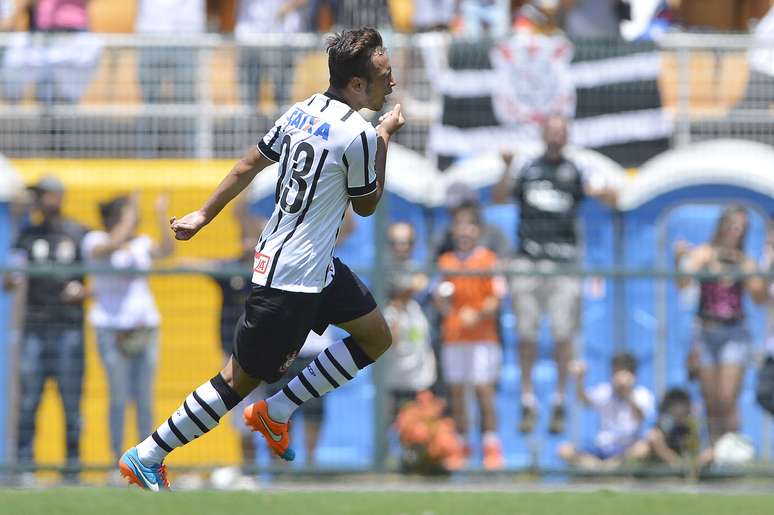 <p>Maycon fez o gol do título - contando com colaboração do goleiro Talles</p>