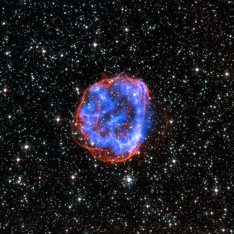 <p>Imagens foram feitas pelo Observatório de Raios-X Chandra</p>