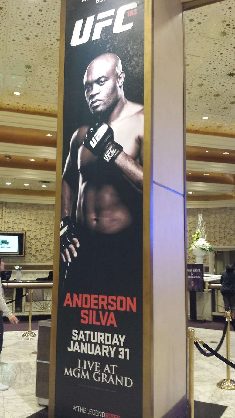 Anderson Silva é o protagonista do UFC 183