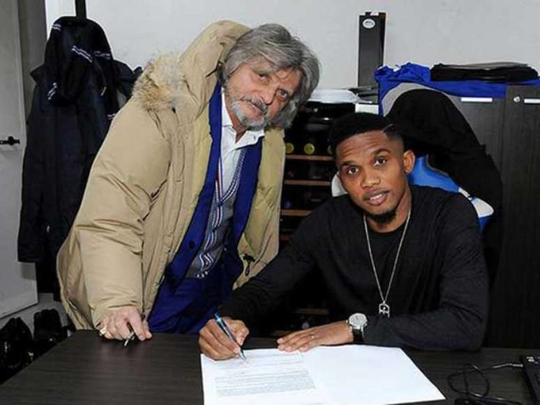 Eto'o assina contrato para jogar na Sampdoria em 2015