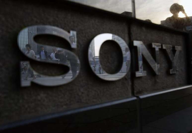 <p>Globalmente, unidade de celulares da Sony terá seu pessoal reduzido em cerca de 30%, para 5 mil</p>