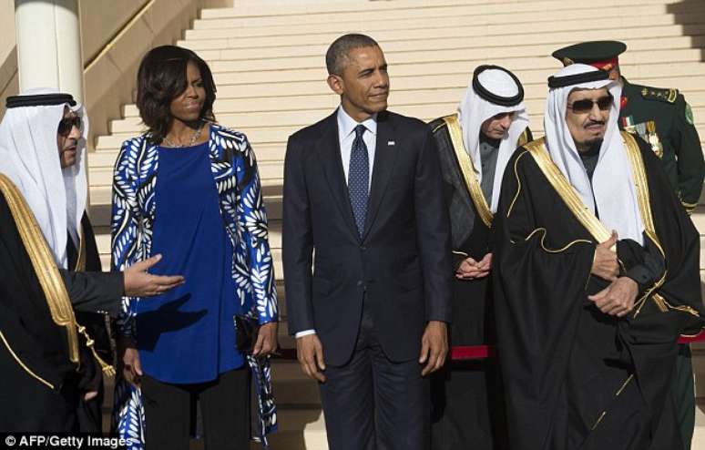 Michelle não foi cumprimentada por alguns membros da delegação do rei Salman