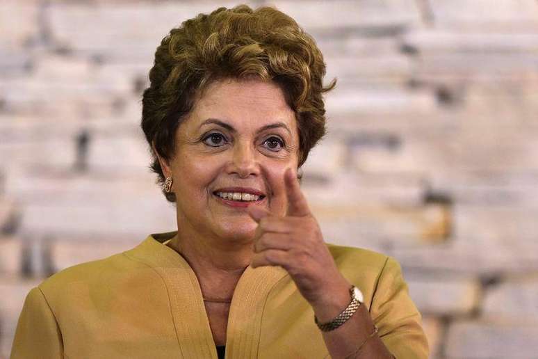 Presidente Dilma Rousseff durante reunião ministerial em Brasília. 27/01/2015