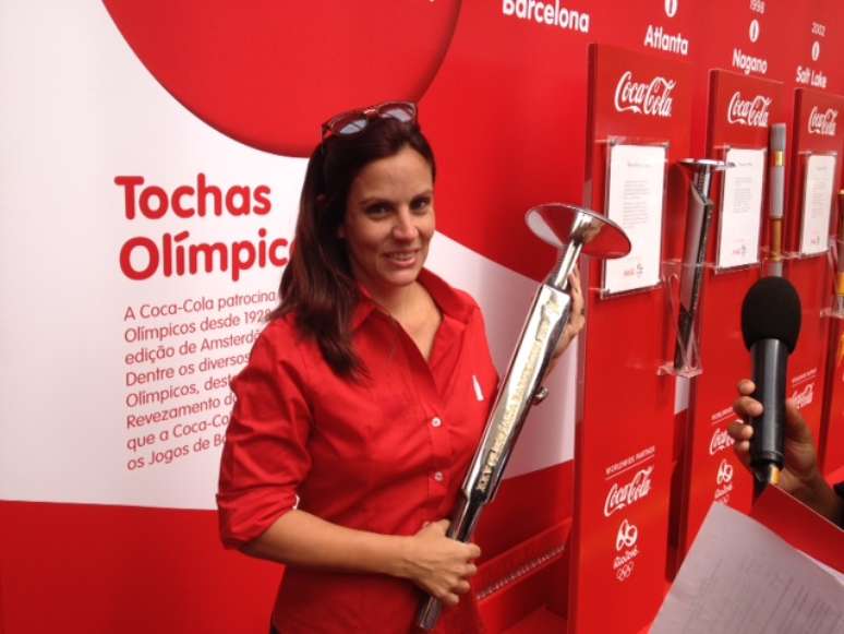 Lara Costa carregou a Tocha em nos Jogos de Barcelona em 1992