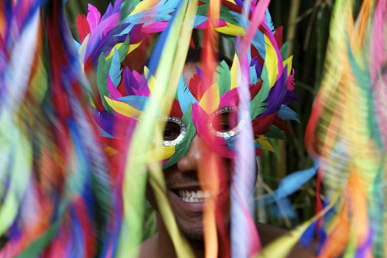 Folia a bordo de cruzeiros terá festas temáticas, fantasias e escolha de Rei Momo e Rainha de Bateria