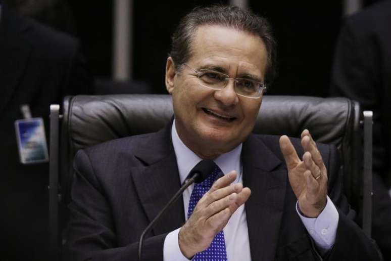 Presidente do Senado, Renan Calheiros, durante sessão do Congresso Nacional em Brasília. 03/12/2014