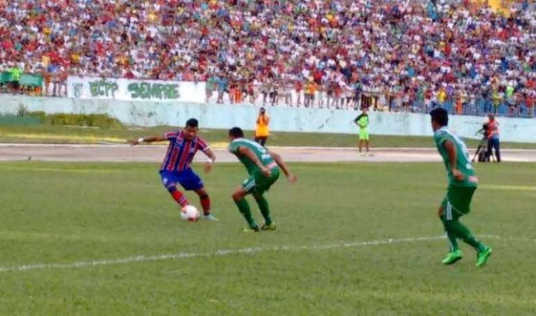 <p>Time tricolor estreou no Campeonato Baiano com derrota fora de casa</p>