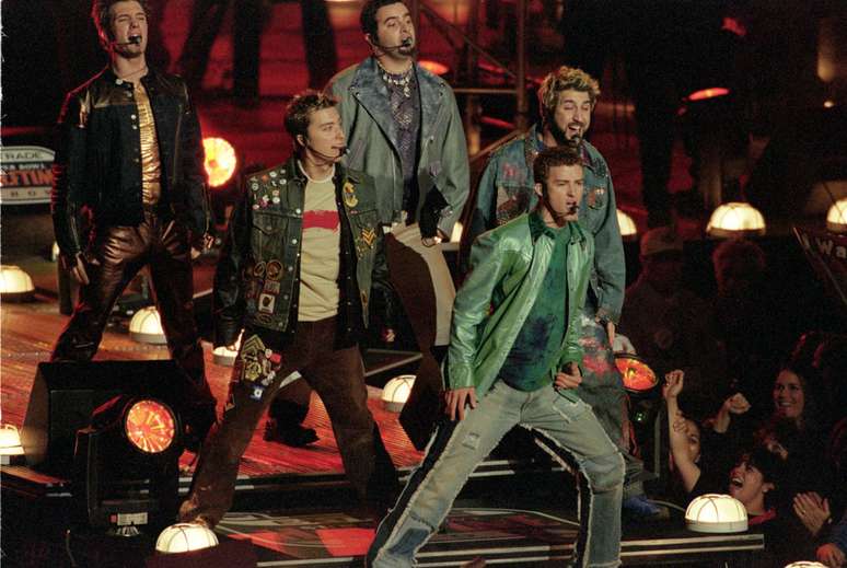 <p>A 13&ordf; coloca&ccedil;&atilde;o ficou com N&#39;Sync&nbsp;no Super Bowl XXXV, em 2001</p>