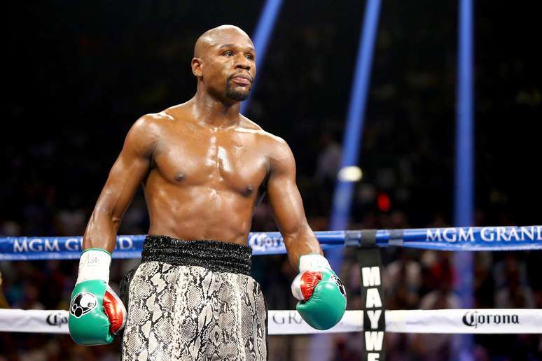 Floyd Mayweather fará sua última luta no próximo sábado (12)