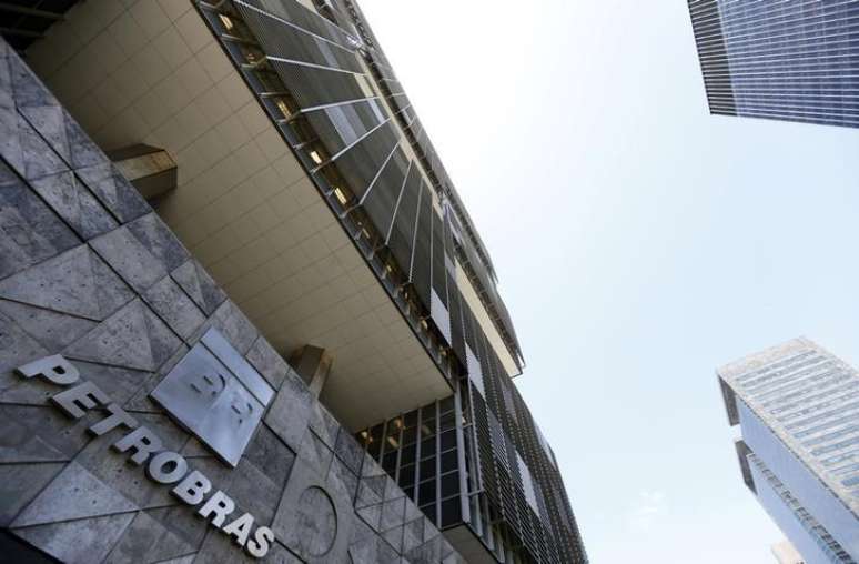 <p>Receita já analisou as contas de 268 pessoas físicas e jurídicas envolvidas na Lava Jato, que investiga corrupção na Petrobras</p>