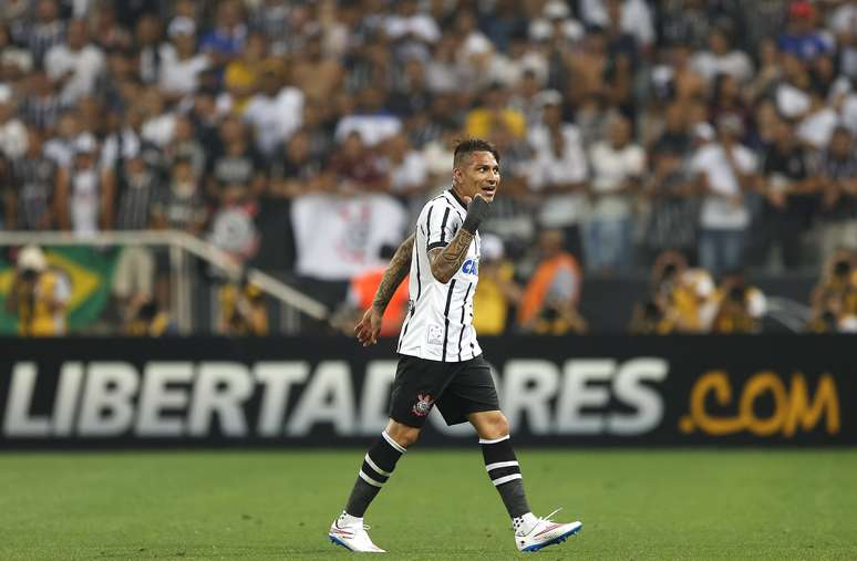 <p>Guerrero foi suspenso e não poderá pegar São Paulo e San Lorenzo</p>