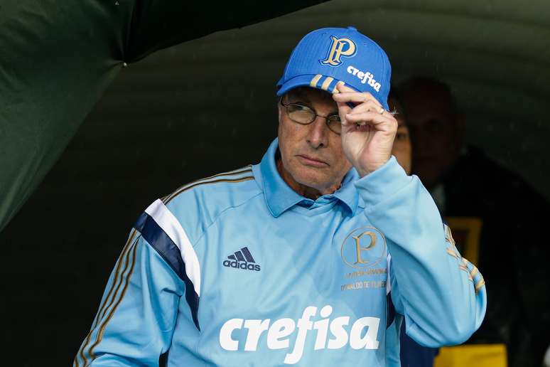 Oswaldo de Oliveira comanda Palmeiras no Allianz Parque