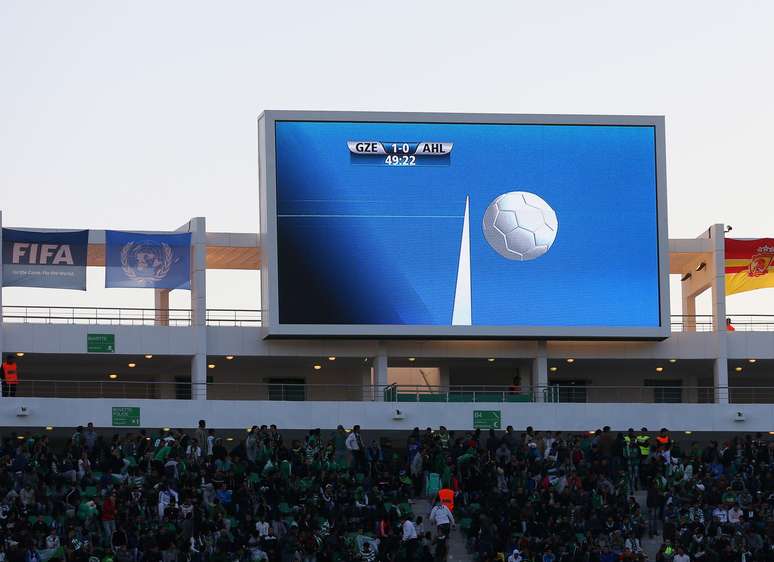Fifa testa tecnologia da linha de gol no Mundial de Clubes de 2013: Holanda quer ampliar auxílio 