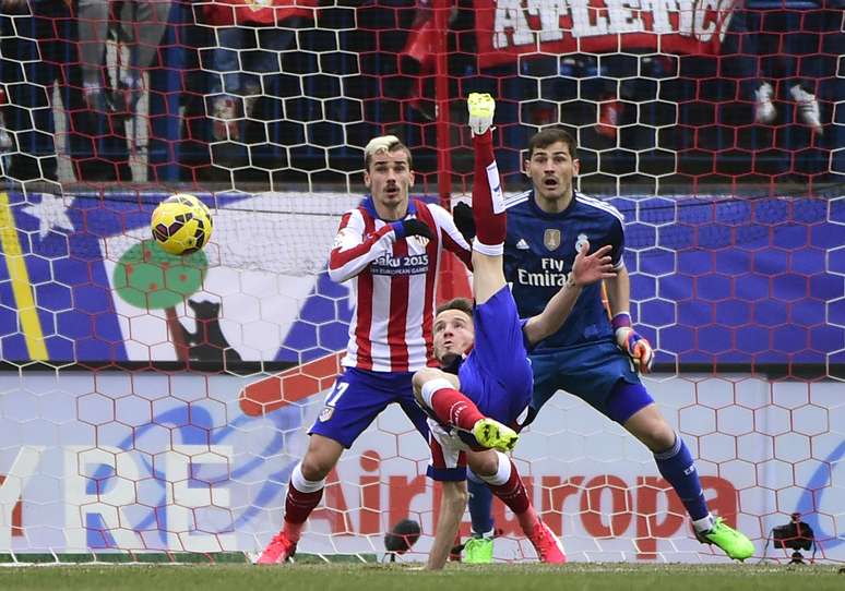 <p>Saul acertou linda bicicleta para fazer o segundo gol do Atlético de Madrid</p>