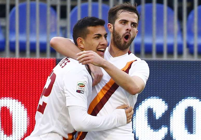 Roma controlou jogo, mas levou um gol no final