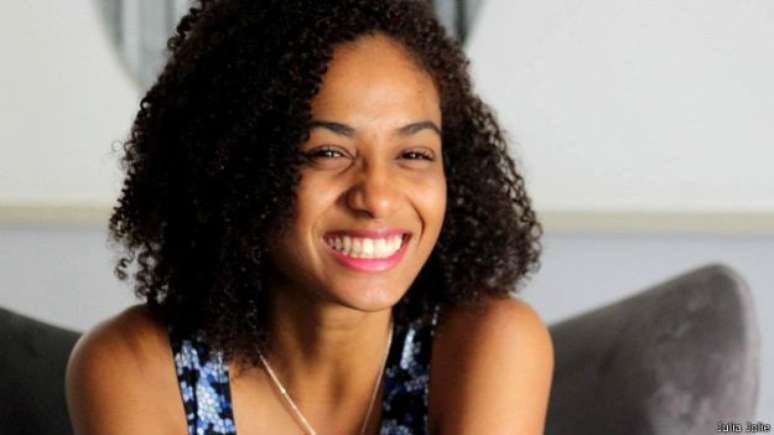 "A origem que percebo na maioria dos 'bullies' &eacute; essa: uma dificuldade de se colocar no lugar do outro", diz a estudante Stephanie Ribeiro