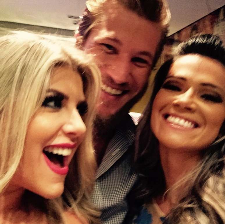 <p>O tri&acirc;ngulo amoroso do BBB7 se reencontrou na RedeTV!</p>