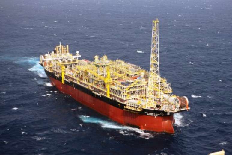 <p>Acidente ocorreu por volta das 12h50 desta quarta na plataforma FPSO, estação petrolífera controlada pela BW Offshore</p>