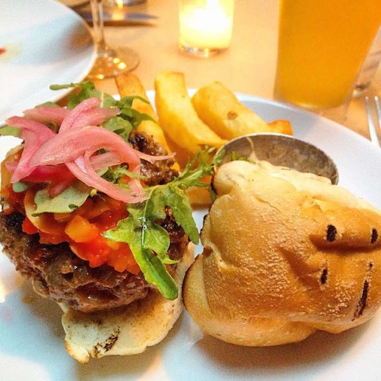 Hambúrguer com carne de canguru direto da Austrália? Também esta na lista e no Burke & Wills, em Upper West Side. 