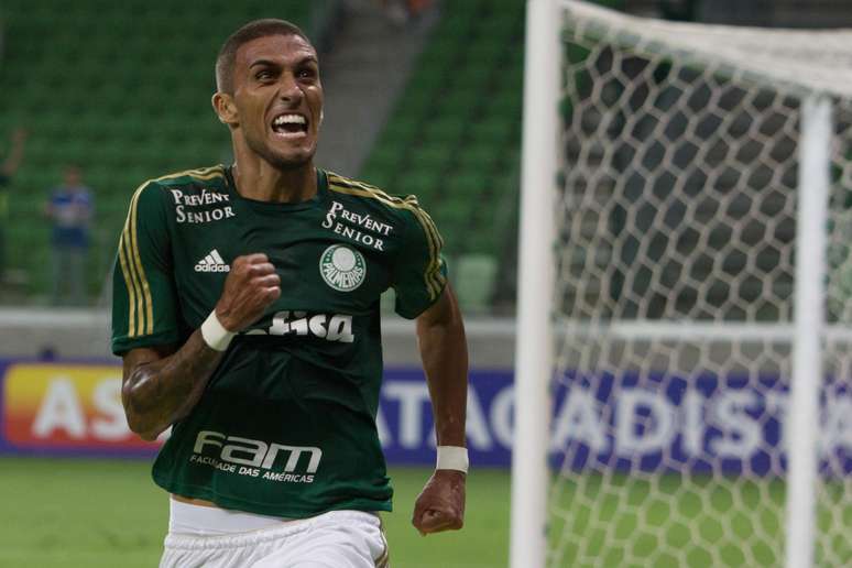 <p>Rafael Marques foi o autor do terceiro gol do Palmeiras</p>
